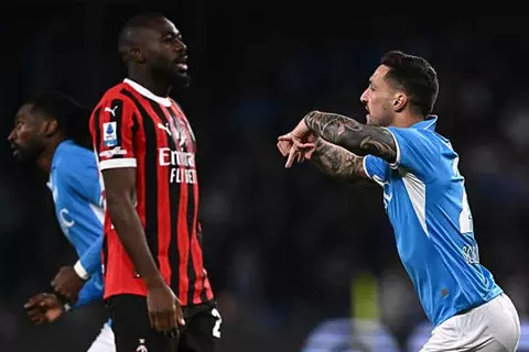 الهدف الأسرع منذ 33 عامًا.. بوليتانو يتقدم لنابولي أمام ميلان في قمة الدوري الإيطالي (فيديو)